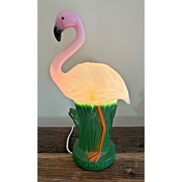 Vintage Pink Flamingo Bird Plastic Blow Mold 15 Inches Light TV Lamp - Picture 2 of 16